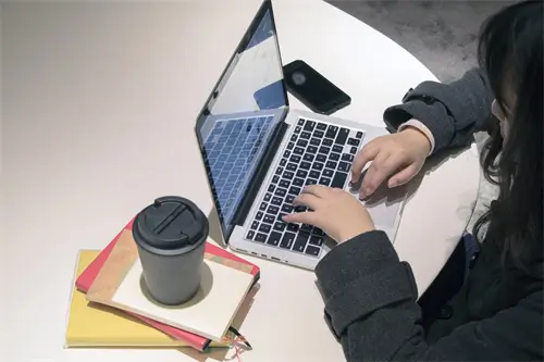 巴哈马那边的人到青海旅游多少钱