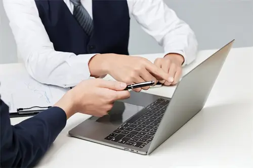 马拉维那边的人到青海旅游应该怎么安排行程